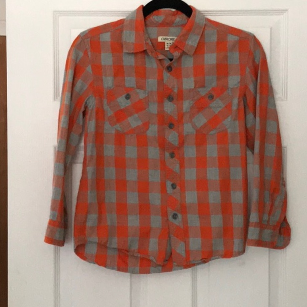 Boys plaid shirt.